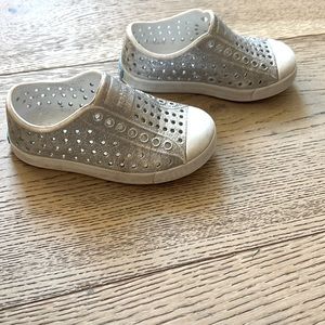 Toddler Natives Silver Glitter